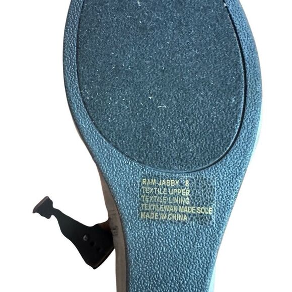 Rampage Women's Grey Suede Heeled Ankle Wedge Boots - Size 8 - Picture 9 of 10